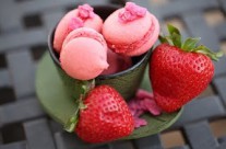 Rose-Strawberry Macaron Macaron with Strawberry Creme filling
