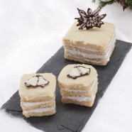 Winter Wonderland of Snowflake Petit Fours