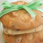Macadamia Double Chocolate Chunk Cookie-Cake
