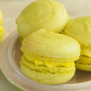 Key Lime Pie Macarons