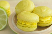 Key Lime Pie Macarons