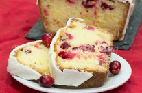 Christmas Cranberry Pound Cake