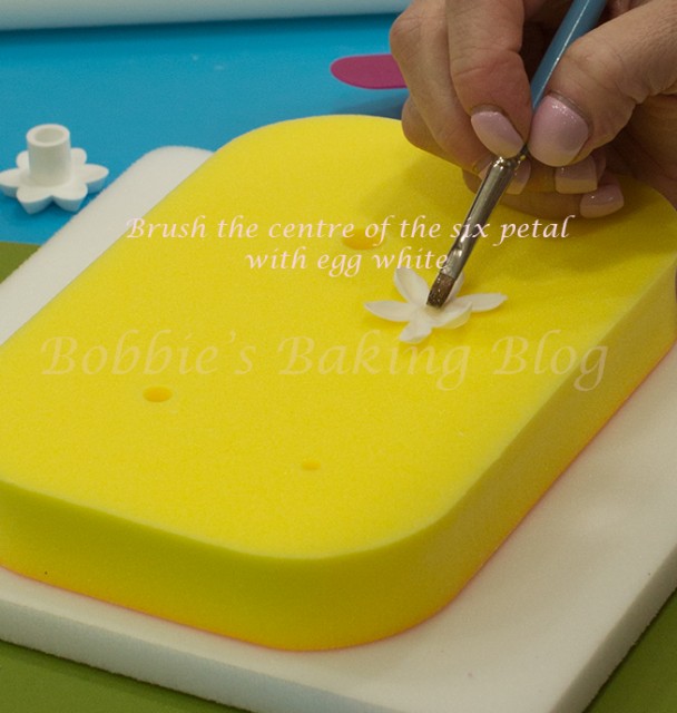 How to Create Sugar Paste Tuberoses Bobbies Baking Blog