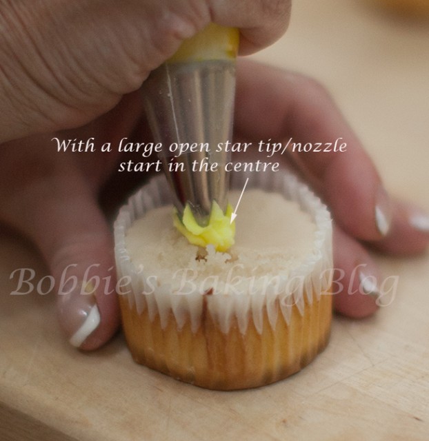 Roses From Piping to Full Blown Sugar Paste Tutorial Bobbies Baking Blog