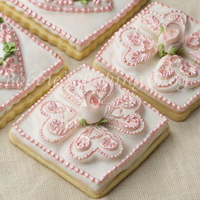 learn cake decorating methods tufting with Chef Bobbie