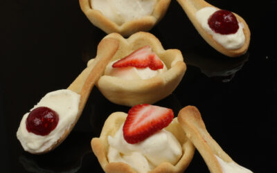 Mother’s Day Shortbread, Edible Serving No Dish Washing!