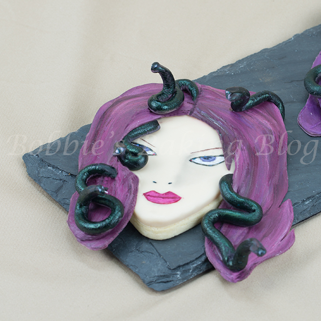 Hand painted fondant face 