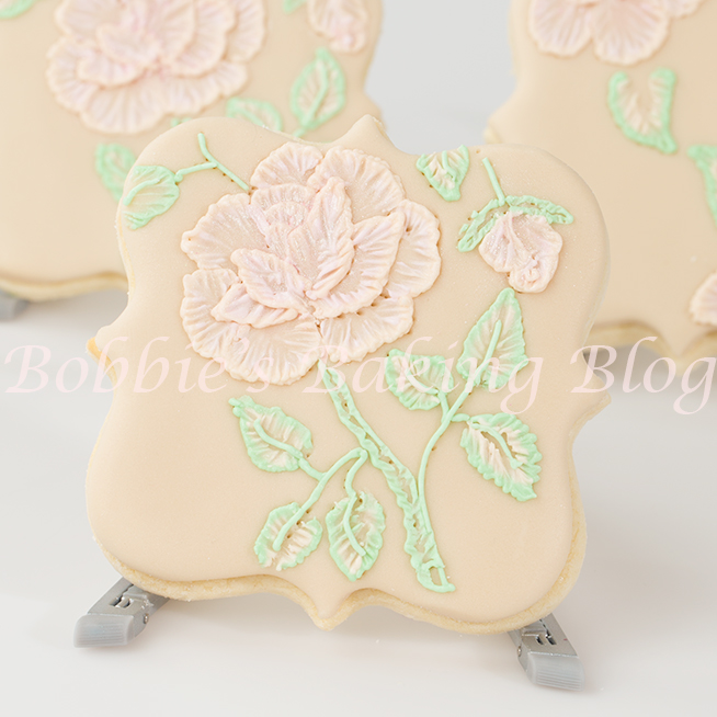 how to make victorian brush embroidery on a sugar cookie