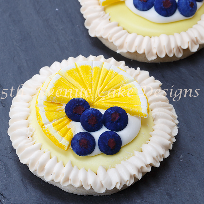 Lemon Meringue Cookies with Royal Icing blueberries and lemon slices tutorial!