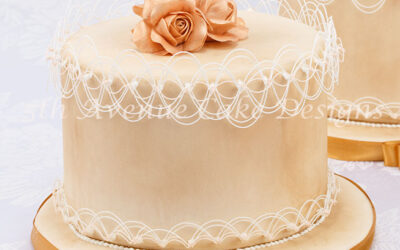 Learn How to Pipe Royal Icing Oriental String-Work